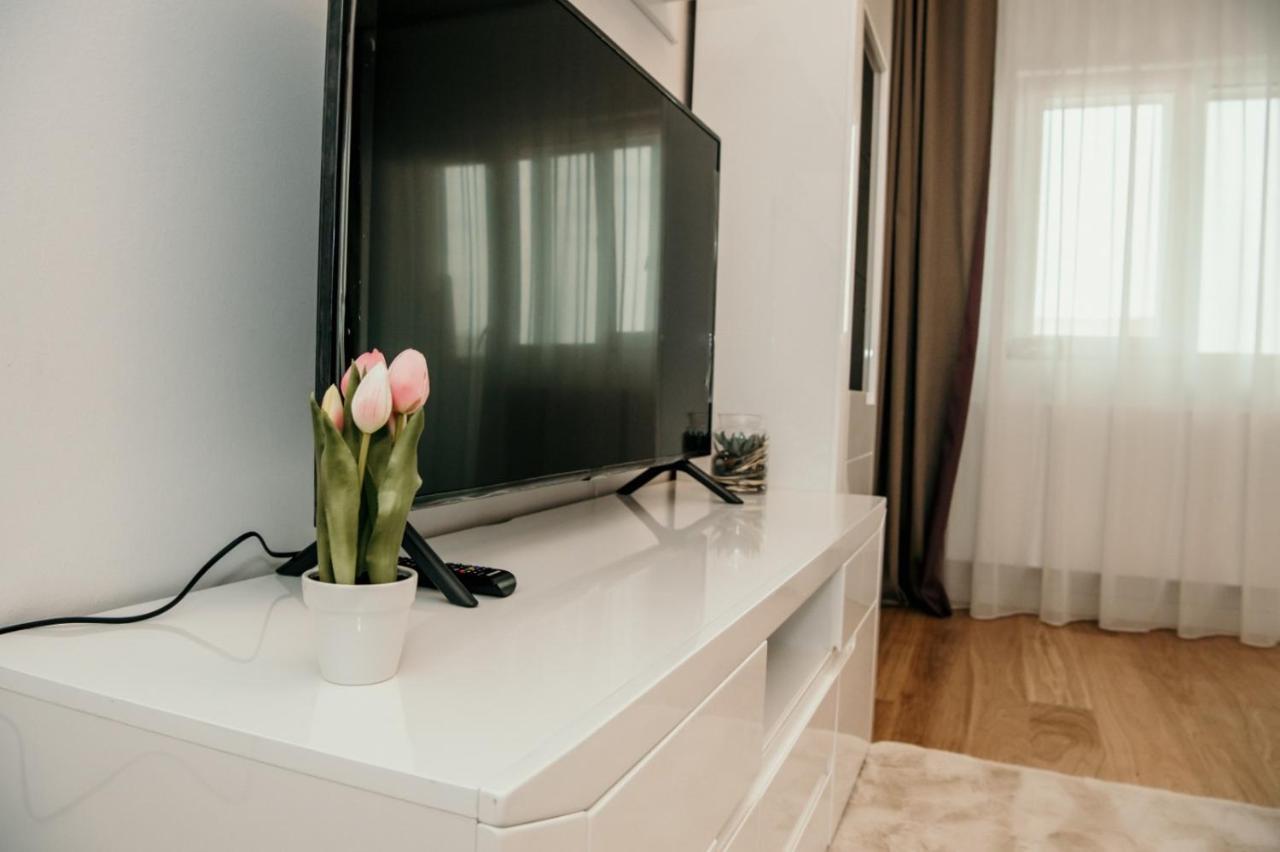 Apartament De Lux Ultramodern In Zona Centrala Timişoara Extérieur photo