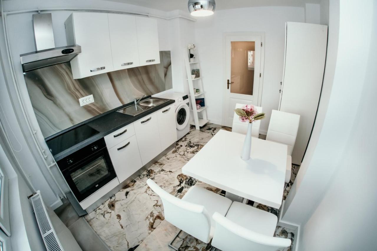 Apartament De Lux Ultramodern In Zona Centrala Timişoara Extérieur photo